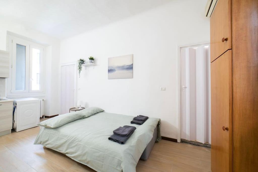 Apartment 4 Stops From The City Center 米兰 外观 照片